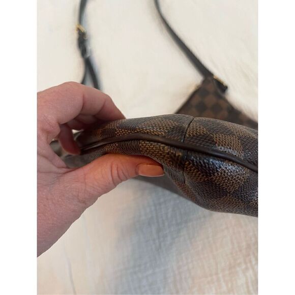 Louis Vuitton Bloomsbury Messenger Bag In Brown Damier Canvas Rare and Retired - Picture 8 of 16